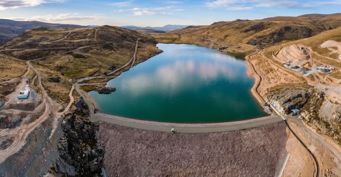 Presa Cushurucocha — Bolognesi